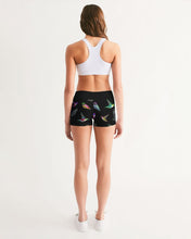 Load image into Gallery viewer, Hummingbird Paradise Women&#39;s Mid-Rise Yoga Shorts
