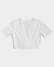 Load image into Gallery viewer, Monte Verde Toucan Women&#39;s Twist-Front Cropped Tee
